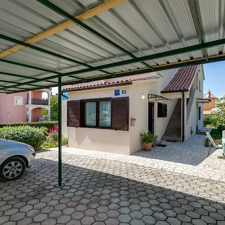 Apartment Marija Funtana